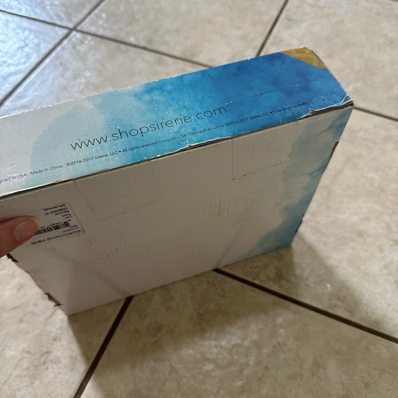 Ice Cream Cone Pool Float 4 Feet Air Mattress Floatie - Picture 3 of 3